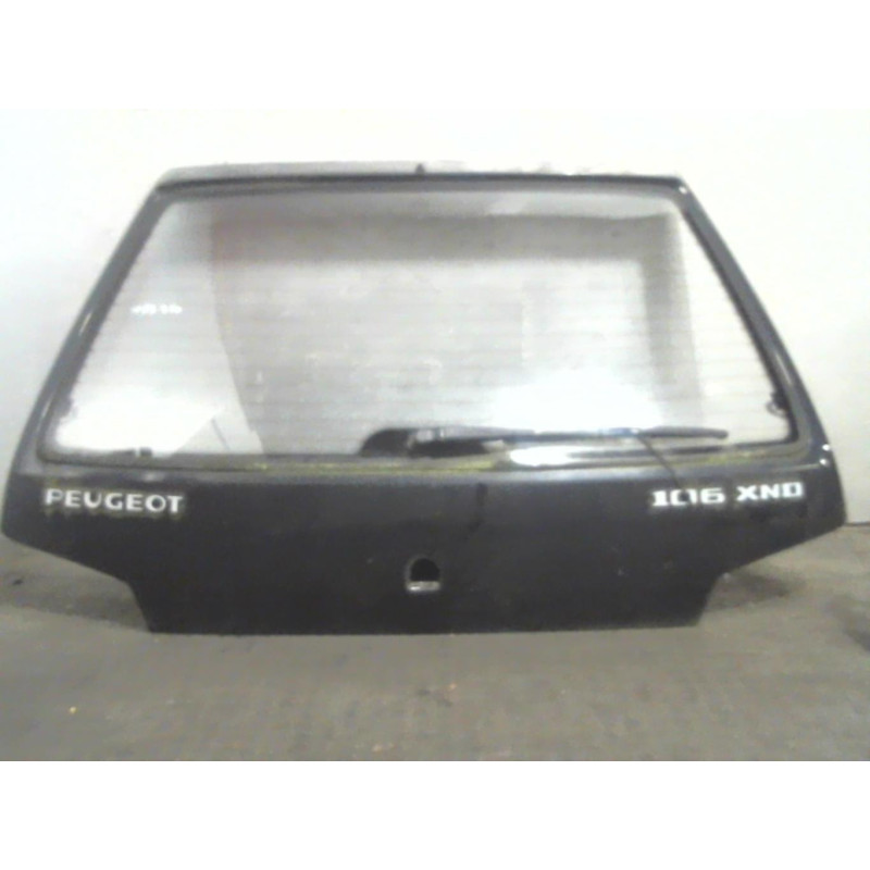 Malle/Hayon arriere PEUGEOT 106 Photo n°1