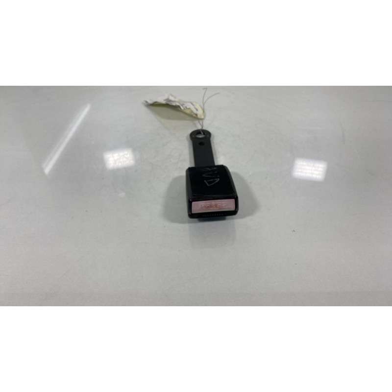 Attache ceinture avant droit PEUGEOT 206 Photo n°1
