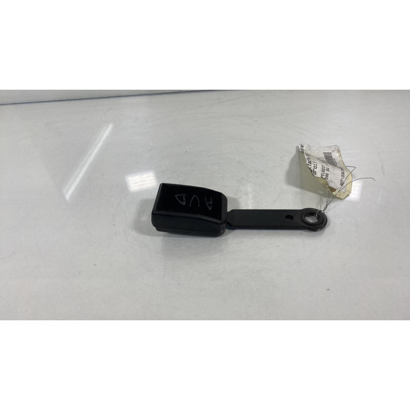 Attache ceinture avant droit PEUGEOT 206 Photo n°2