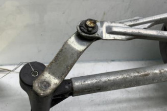 Moteur essuie glace avant OPEL CORSA D