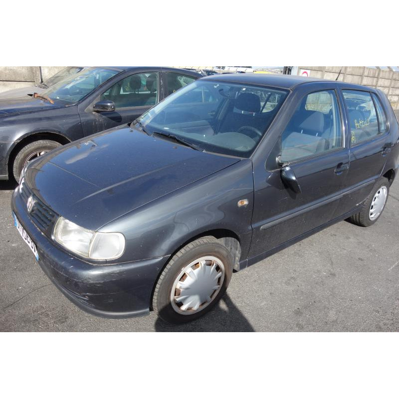 Couvercle de distribution VOLKSWAGEN POLO 3 Photo n°3