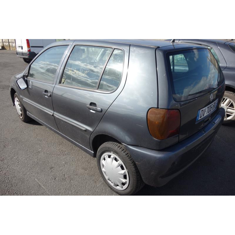 Couvercle de distribution VOLKSWAGEN POLO 3 Photo n°6
