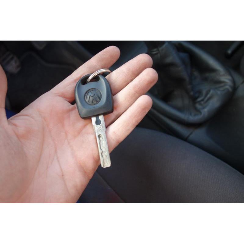 Couvercle de distribution VOLKSWAGEN POLO 3 Photo n°9