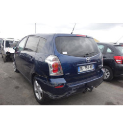 Boite a gants TOYOTA COROLLA VERSO 2