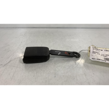 Attache ceinture avant droit PEUGEOT 206 Photo n°1