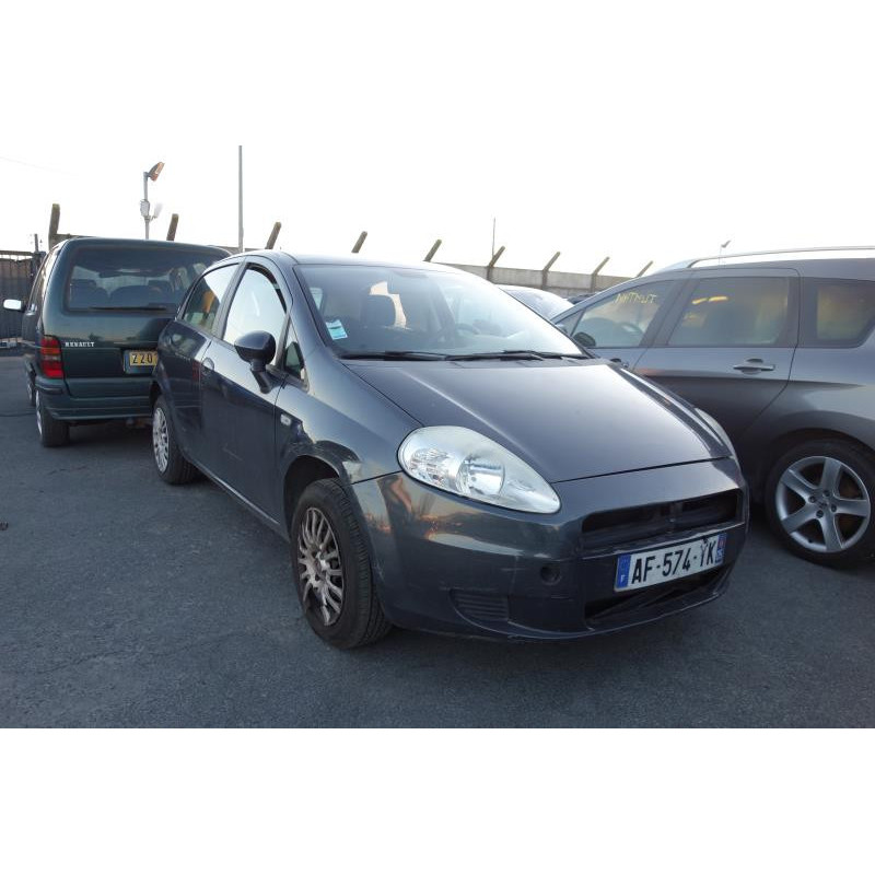 Pretensionneur de ceinture avant droit FIAT GRANDE PUNTO Photo n°5
