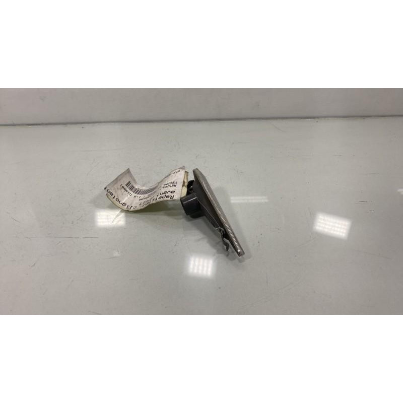 Repetiteur clignotant avant droit  (Feux) RENAULT MEGANE 2 Photo n°2