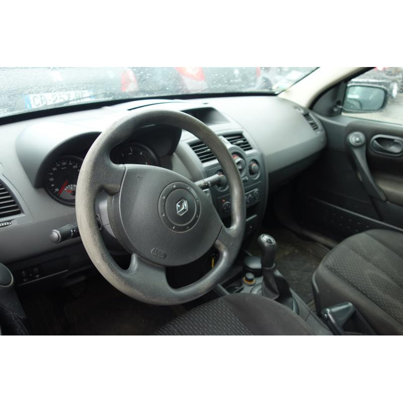 Vitre arriere gauche RENAULT MEGANE 2 Photo n°5