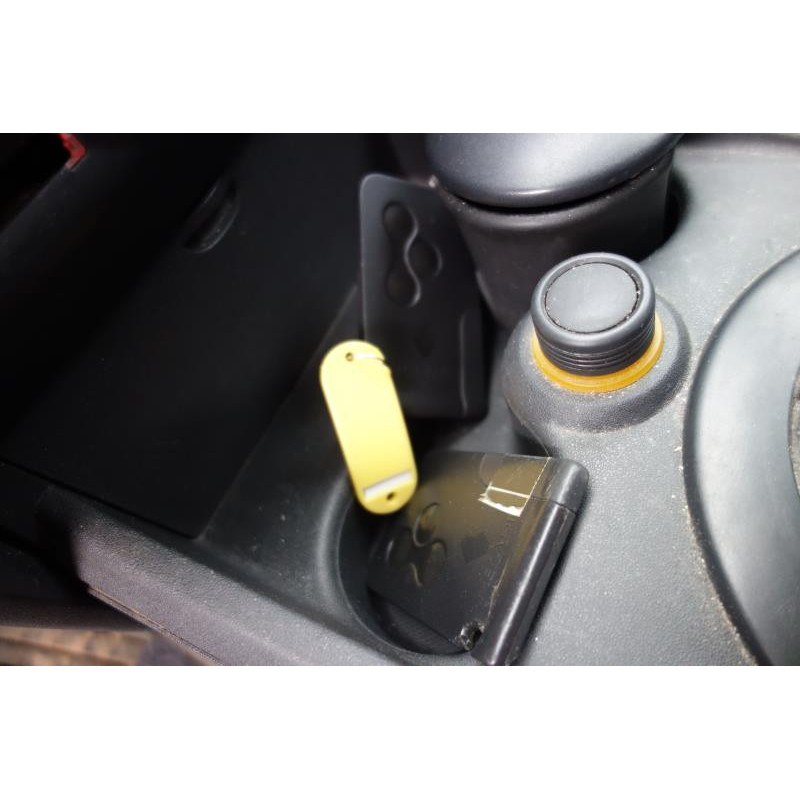 Vitre arriere gauche RENAULT MEGANE 2 Photo n°8