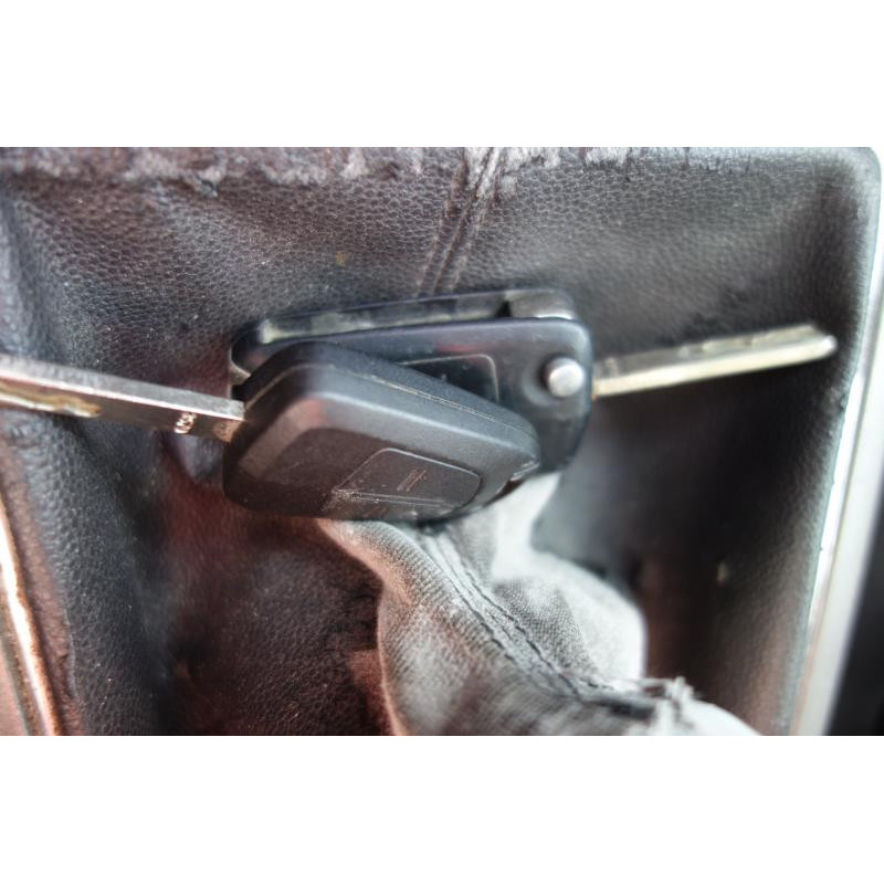 Serrure arriere droit OPEL ASTRA H Photo n°12