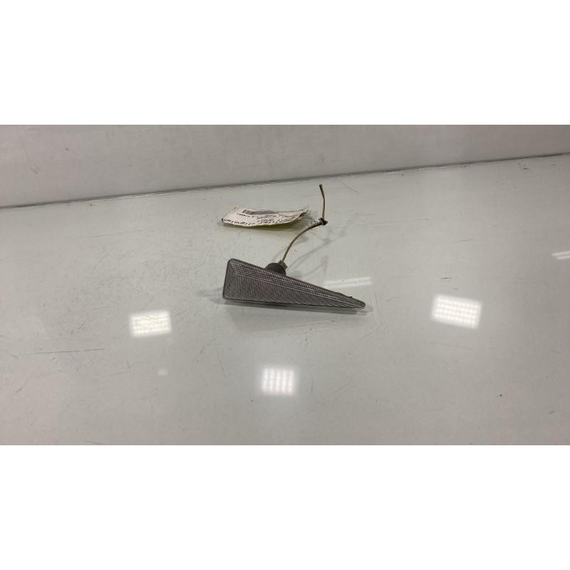 Repetiteur clignotant avant droit  (Feux) RENAULT SCENIC 2 Photo n°1