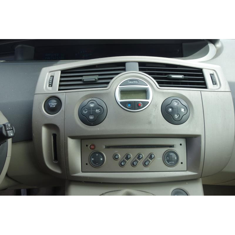 Boite a gants RENAULT SCENIC 2 Photo n°8
