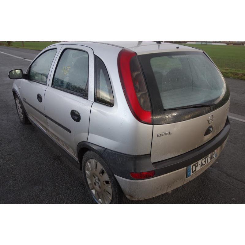 Ceinture arriere gauche OPEL CORSA C Photo n°7