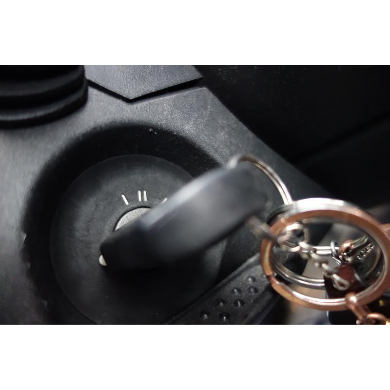 Ceinture arriere gauche OPEL CORSA C Photo n°11