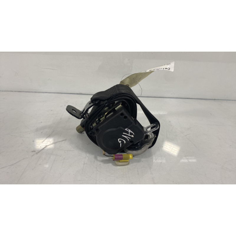 Pretensionneur de ceinture avant gauche VOLKSWAGEN GOLF 4 Photo n°3
