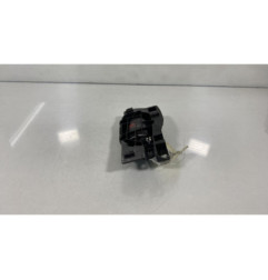 Poignee interieur avant droit PEUGEOT 208 1
