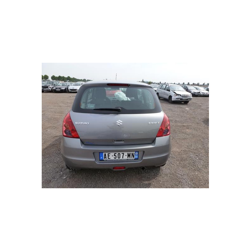 Radiateur huile SUZUKI SWIFT 3 Photo n°4
