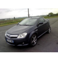 Cremaillere assistee OPEL TIGRA 2