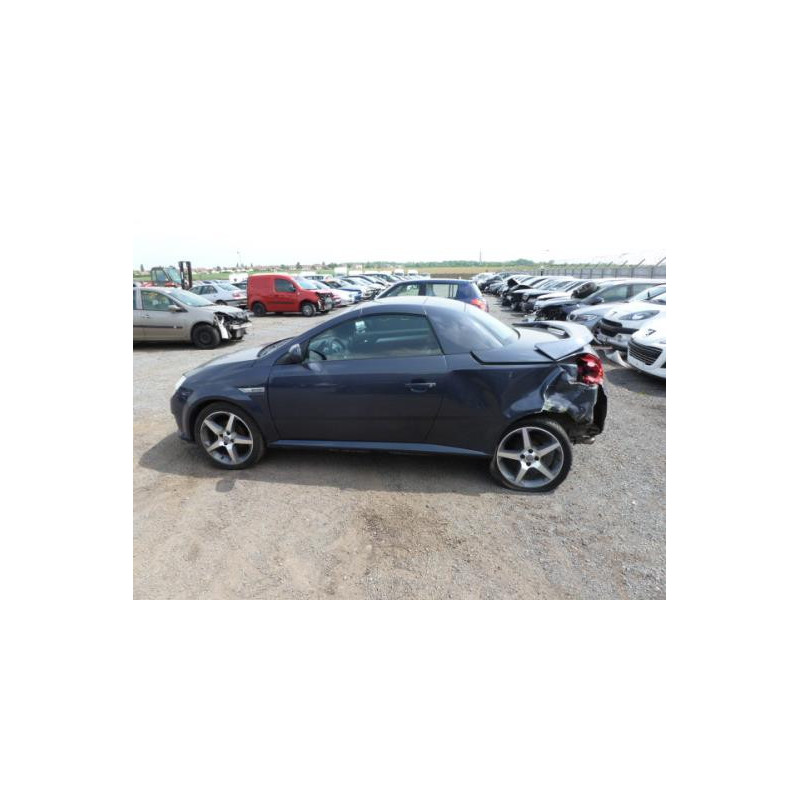 Cremaillere assistee OPEL TIGRA 2 Photo n°7