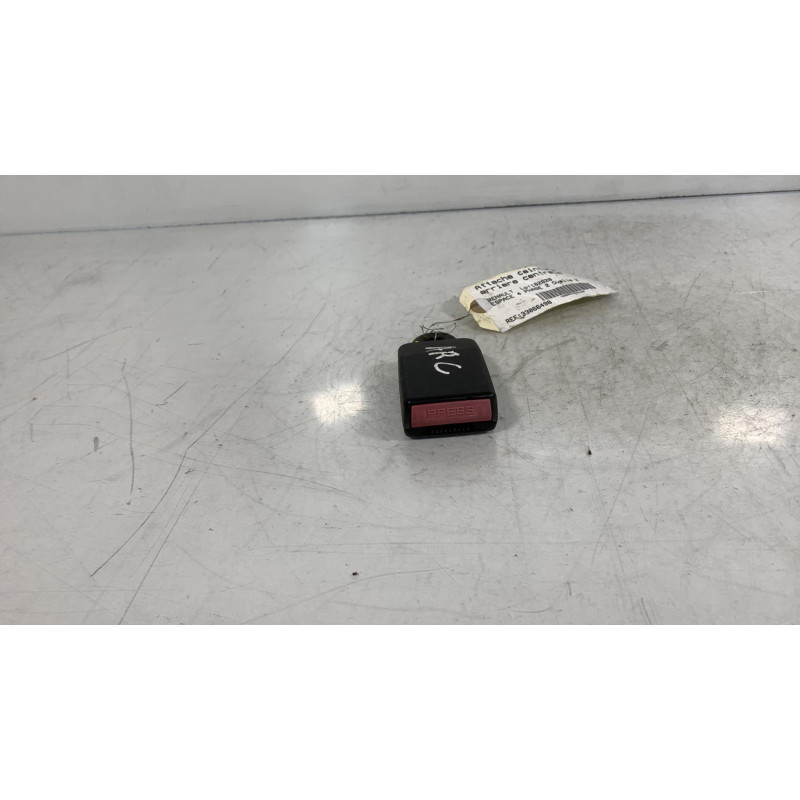 Attache ceinture arriere centrale RENAULT ESPACE 4 Photo n°2