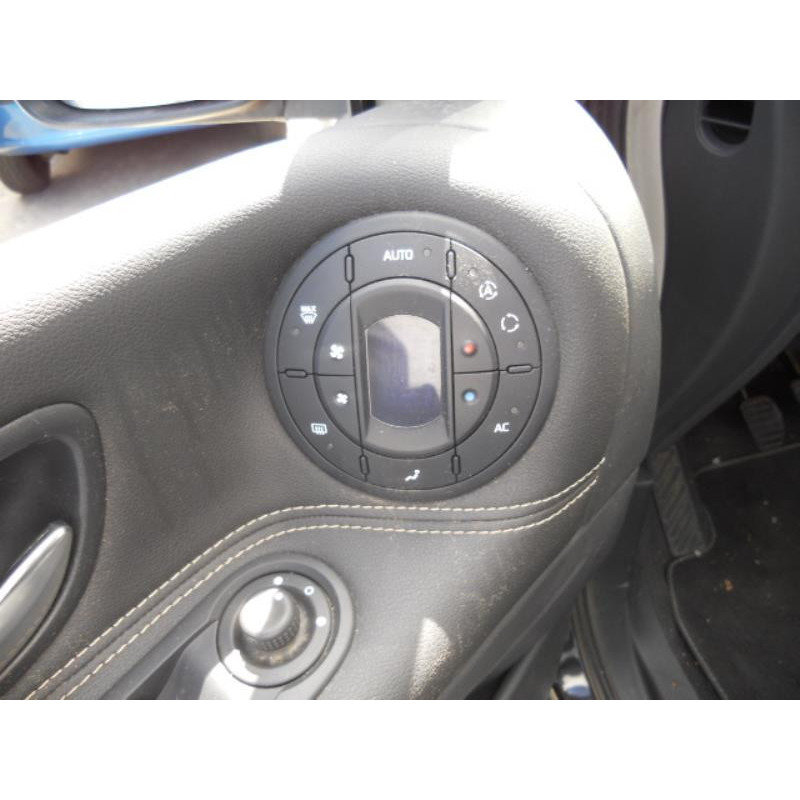 Attache ceinture arriere centrale RENAULT ESPACE 4 Photo n°14