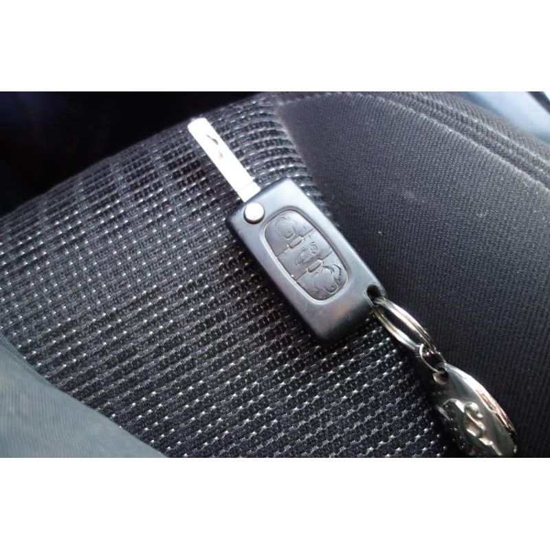 Interrupteur de leve vitre arriere gauche PEUGEOT 407 Photo n°11