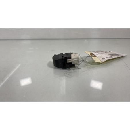 Interrupteur de leve vitre avant droit RENAULT CLIO 2