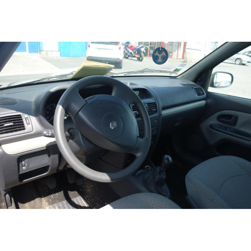 Interrupteur de leve vitre avant droit RENAULT CLIO 2 Photo n°9