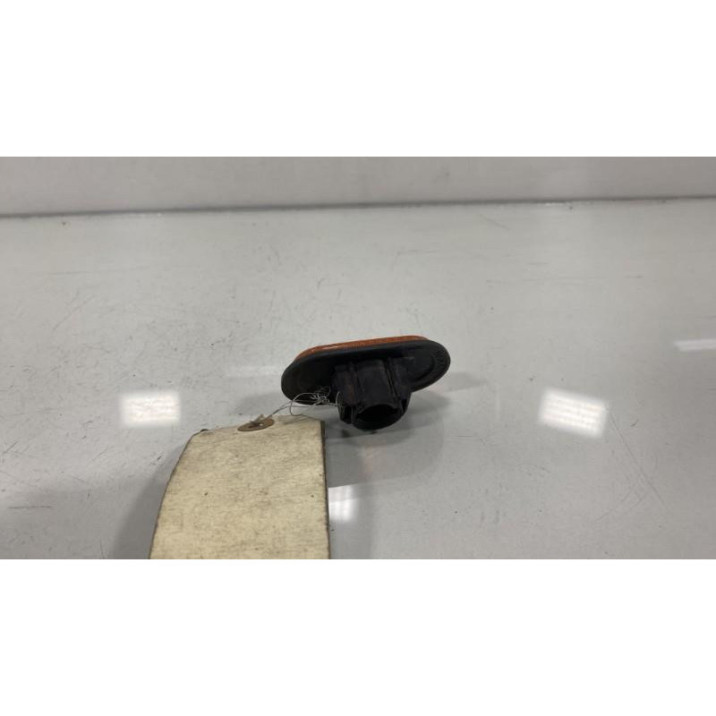 Repetiteur clignotant avant gauche (Feux) RENAULT KANGOO 1 Photo n°3