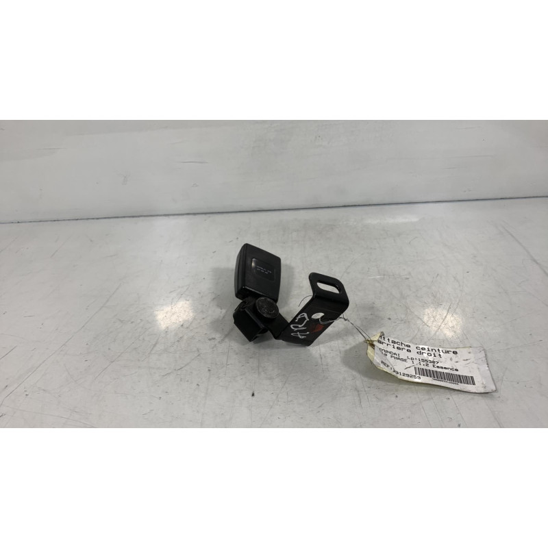 Attache ceinture arriere droit HYUNDAI I 10 1 Photo n°3