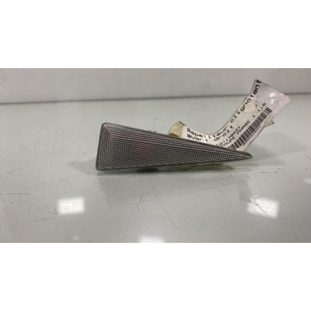 Repetiteur clignotant avant droit  (Feux) RENAULT MEGANE 2 Photo n°1