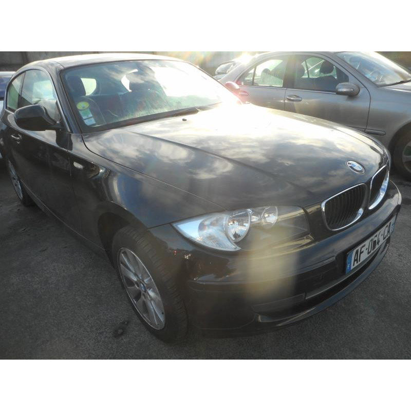 Baie de pare brise BMW SERIE 1 E81 Photo n°2