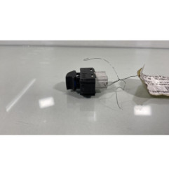 Interrupteur de leve vitre avant droit PEUGEOT 208 1