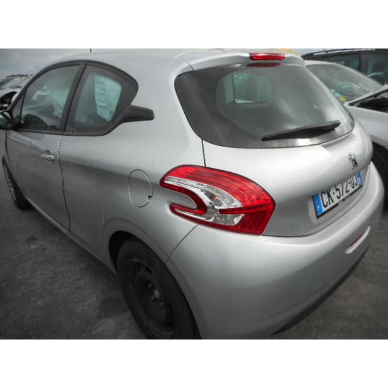 Interrupteur de leve vitre avant droit PEUGEOT 208 1 Photo n°8