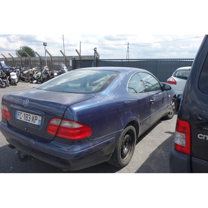 Feu arriere secondaire gauche (feux) MERCEDES CLASSE CLK 208 Photo n°6