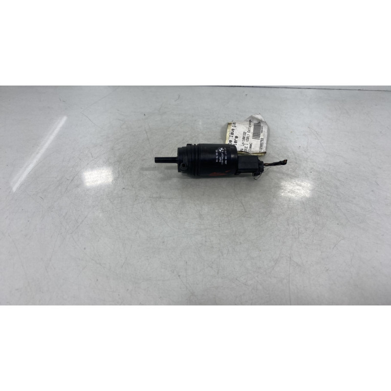 Pompe lave glace arriere BMW SERIE 1 E81 Photo n°1