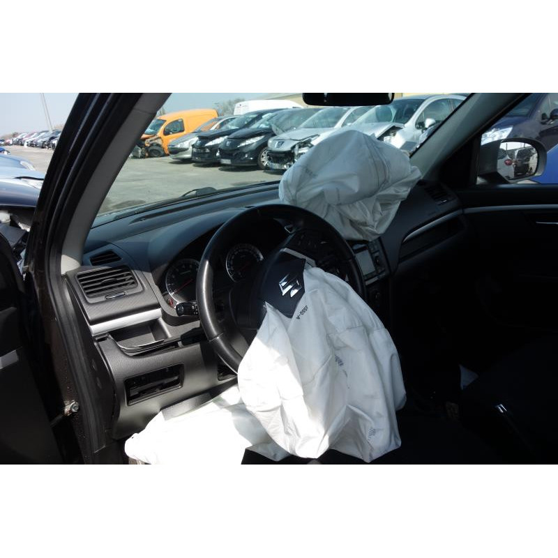 Serrure avant droit SUZUKI SWIFT 4 Photo n°9
