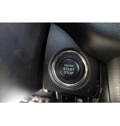 Serrure avant droit SUZUKI SWIFT 4