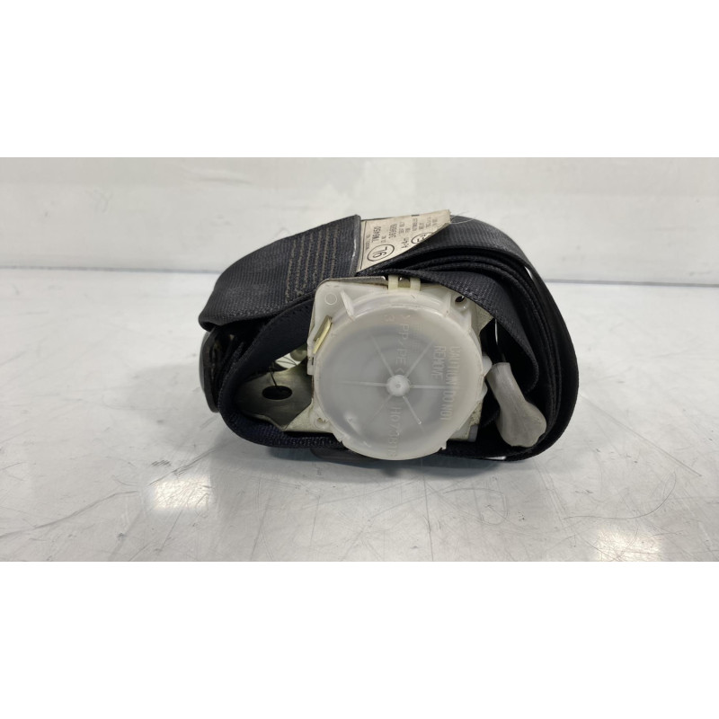 Ceinture arriere gauche TOYOTA YARIS 2 Photo n°3