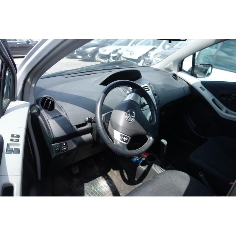 Commande chauffage TOYOTA YARIS 2 Photo n°8
