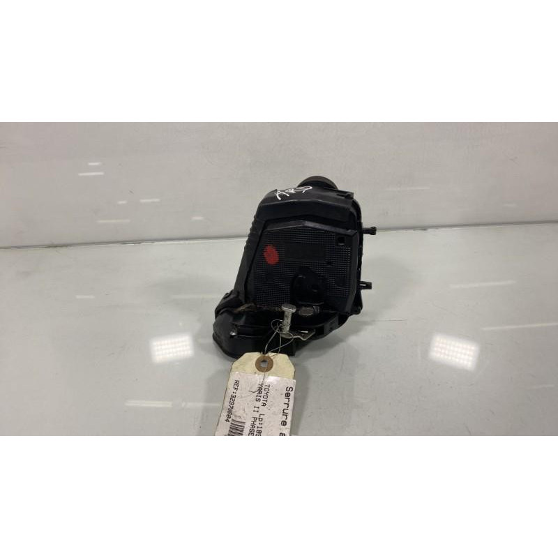 Serrure arriere droit TOYOTA YARIS 2 Photo n°3