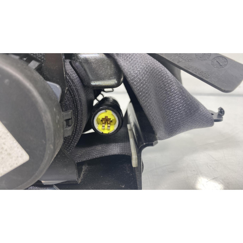 Pretensionneur de ceinture avant droit RENAULT KOLEOS 1 Photo n°1
