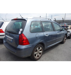 Attache ceinture arriere gauche PEUGEOT 307