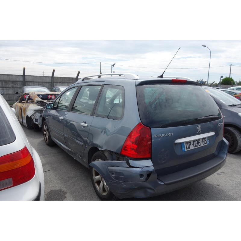 Attache ceinture arriere gauche PEUGEOT 307 Photo n°7