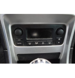 Attache ceinture arriere gauche PEUGEOT 307