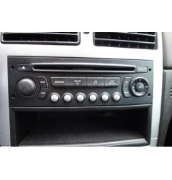 Attache ceinture arriere gauche PEUGEOT 307
