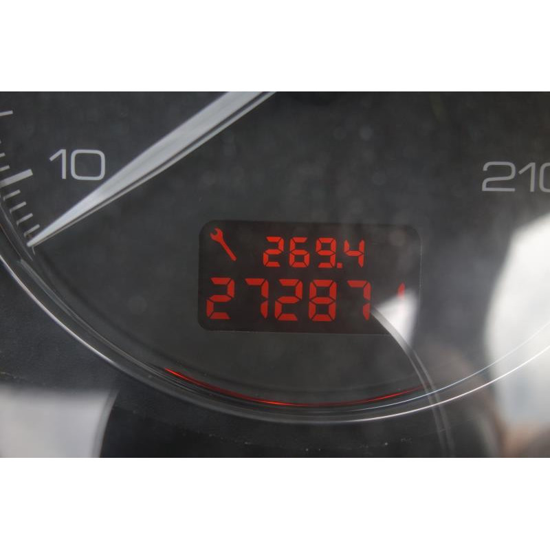 Attache ceinture arriere gauche PEUGEOT 307 Photo n°11