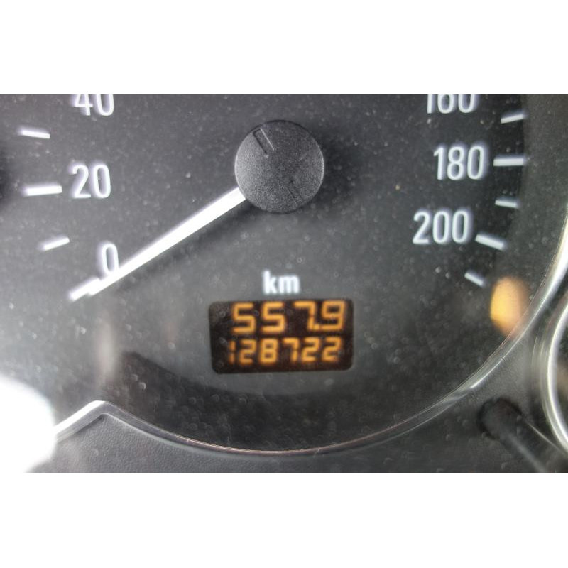 Feu factice arriere droit OPEL MERIVA A Photo n°10