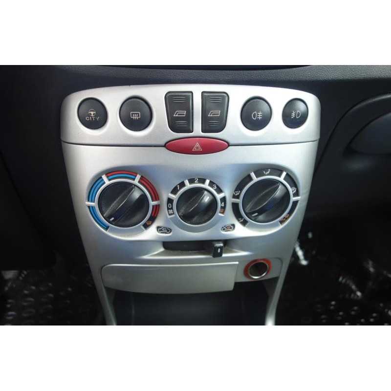 Retroviseur droit FIAT PUNTO 2 Photo n°9