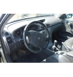 Calandre RENAULT LAGUNA 2